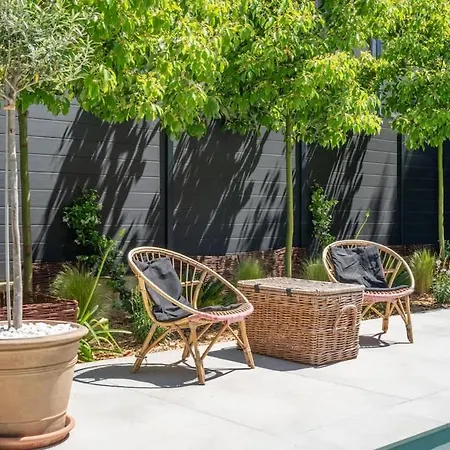 Holiday home Maison De Avec Piscine & Jardin A 5 Min De Cannes