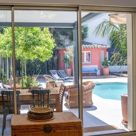 Holiday home Maison De Avec Piscine & Jardin A 5 Min De Cannes